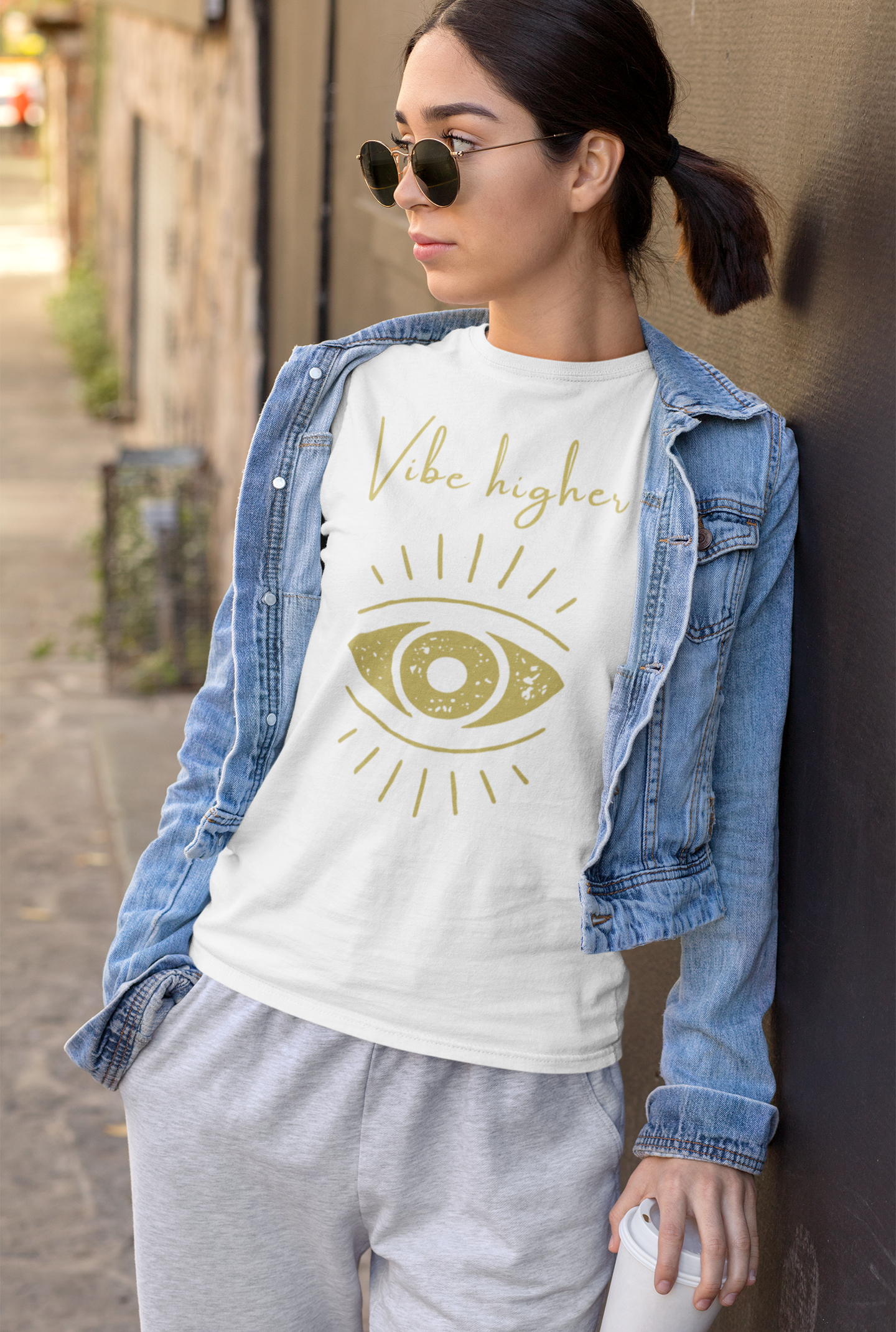 🫂 T-Shirt | Vibe Higher, Dig Deeper